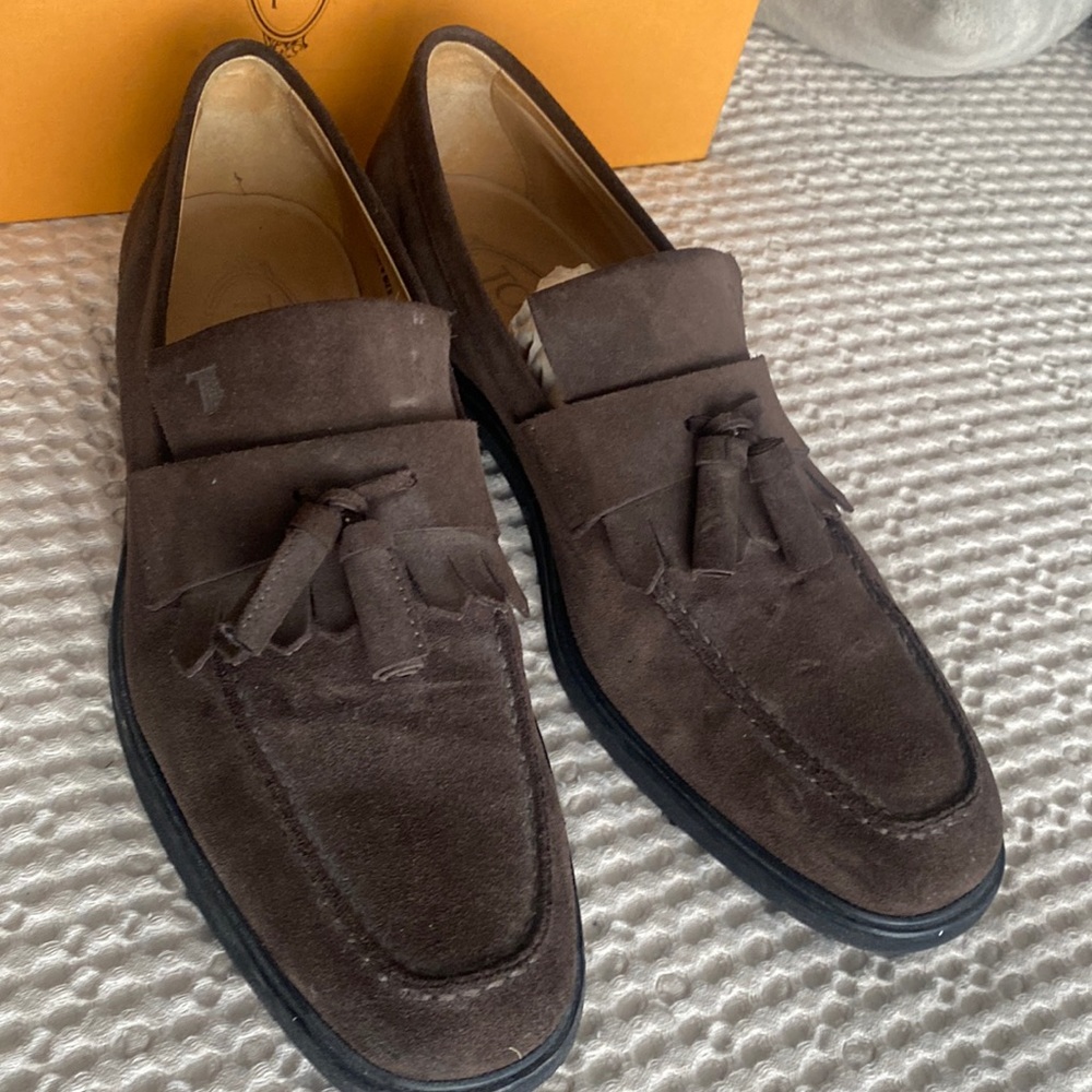 Tod’s Brown suede rubber soles loafers
